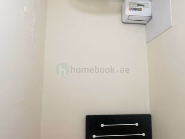 Bed Space & Partition in Al Karama