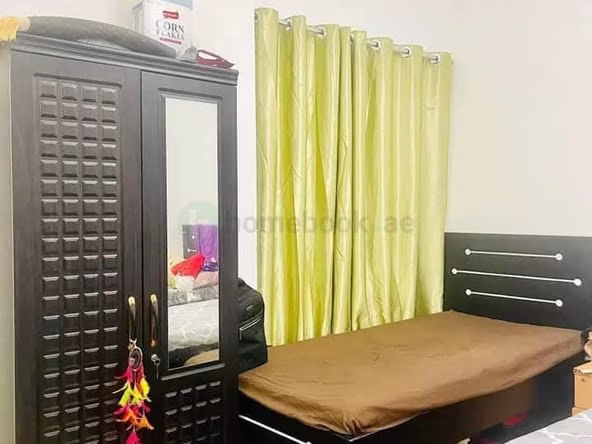 Bed Space & Partition in Oud Metha
