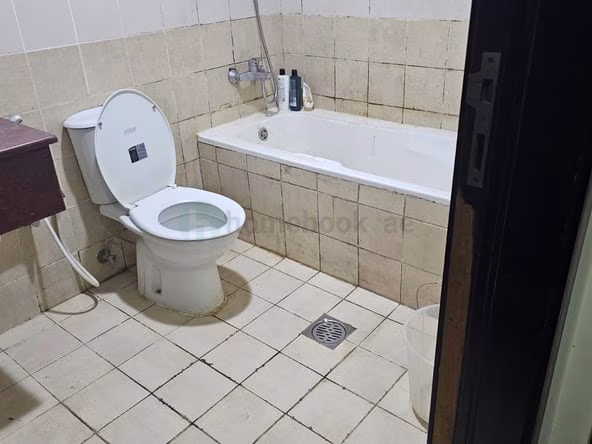 Room for Rent in Al Fahidi