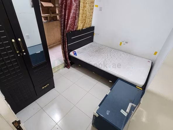 Bed Space & Partition in Sharjah