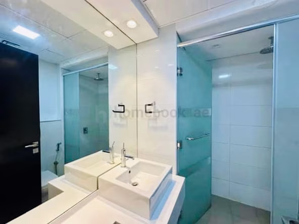 Room for Rent in Sheikh Zayed Road