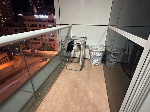 Bed Space & Partition in Dubai Marina