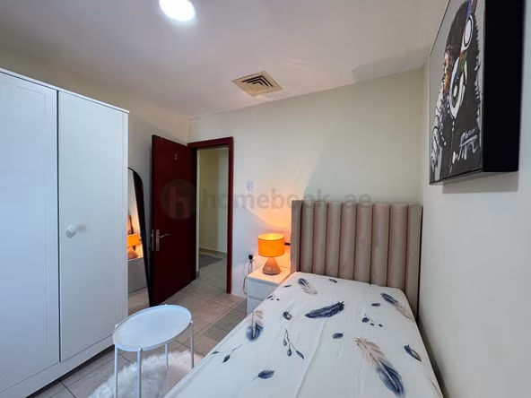 Bed Space & Partition in Dubai Marina