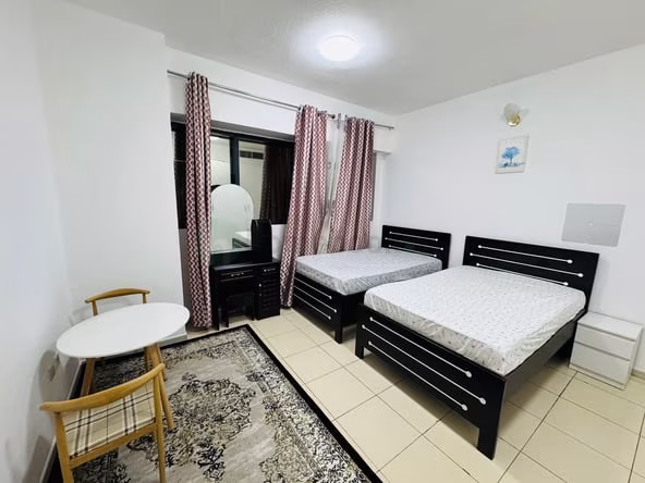 Room for Rent in Sheikh Zayed Road