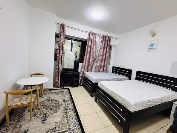 Room for Rent in Sheikh Zayed Road
