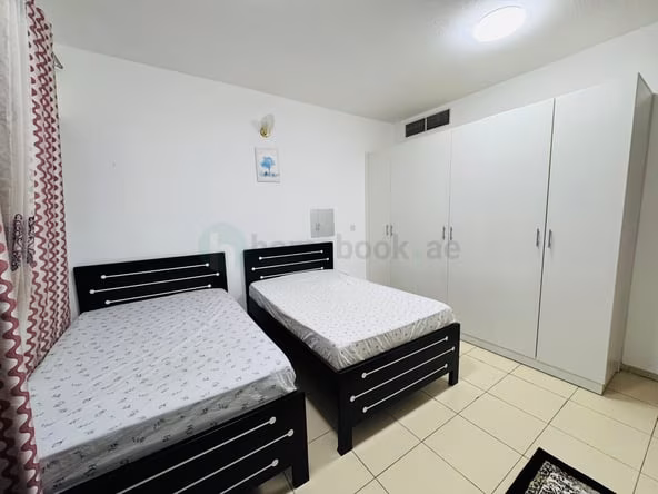 Room for Rent in Sheikh Zayed Road