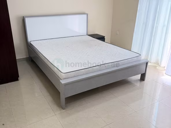 Room for Rent in International City