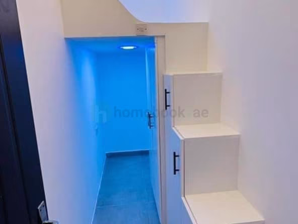 Bed Space & Partition in Business Bay