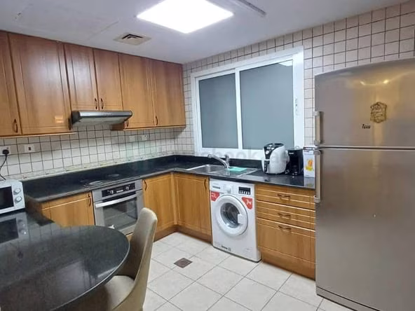 Bed Space & Partition in Dubai Marina