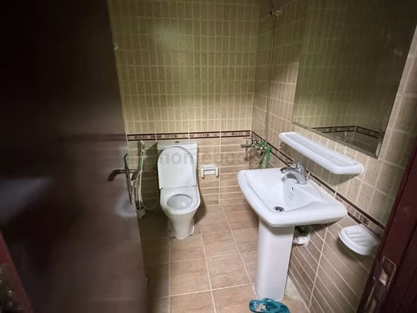 Bed Space & Partition in Barsha Heights (TECOM)