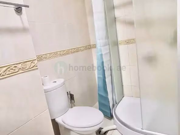 Bed Space & Partition in Dubai Marina