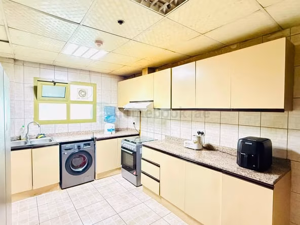 Room for Rent in Hor Al Anz