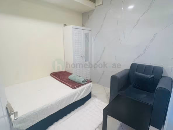 Bed Space & Partition in Dubai Marina