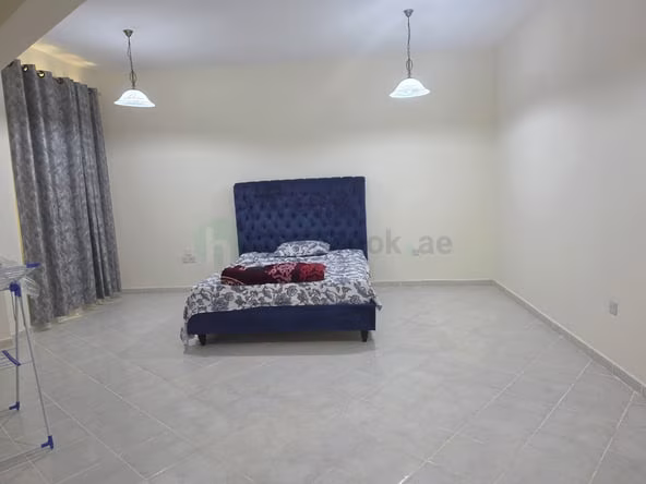 Room for Rent in International City