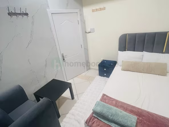Bed Space & Partition in Dubai Marina
