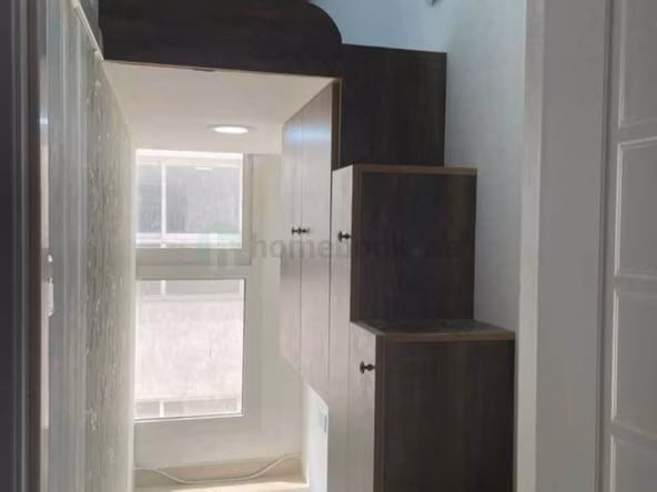 Bed Space & Partition in Al Satwa