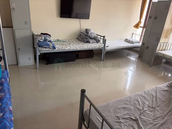 Bed Space & Partition in Al Fahidi