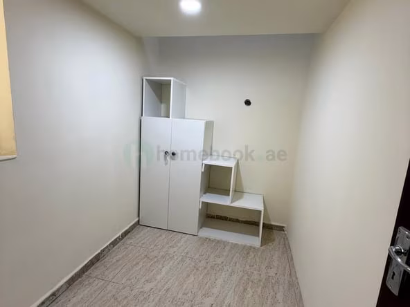 Bed Space & Partition in Al Hamriya