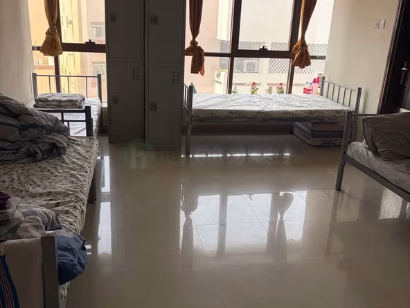 Bed Space & Partition in Al Fahidi