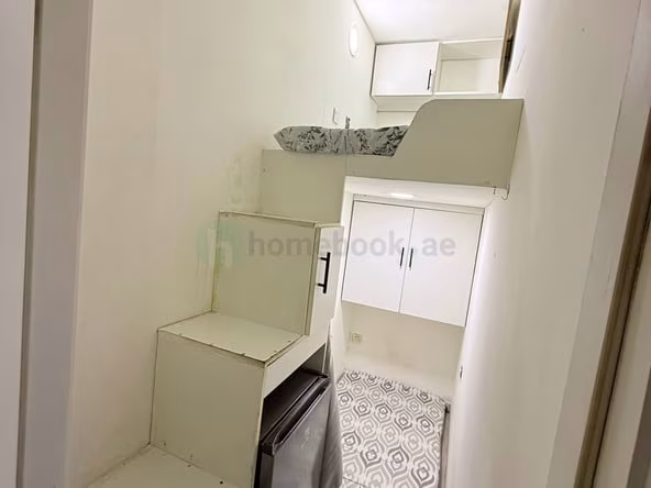 Bed Space & Partition in Barsha Heights (TECOM)
