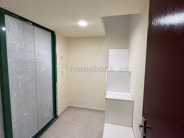 Bed Space & Partition in Al Hamriya