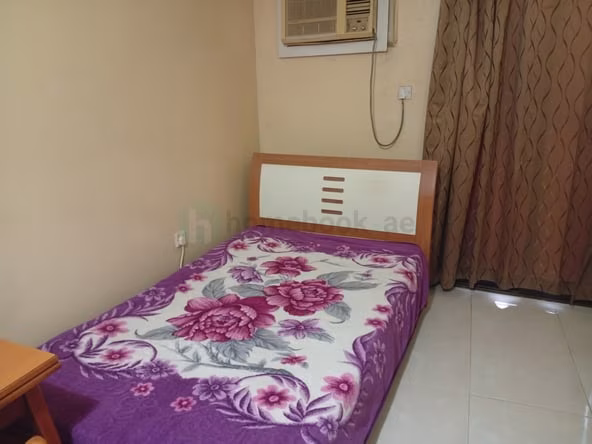 Room for Rent in Naif