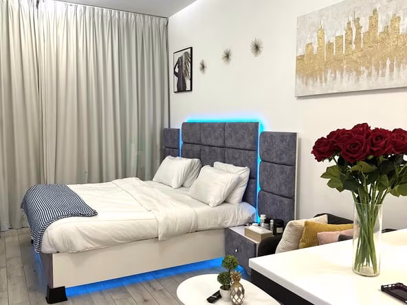 Bed Space & Partition Jumeirah Village Circle (JVC)