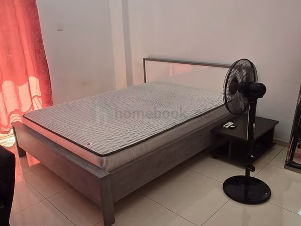 Room for Rent in Al Karama