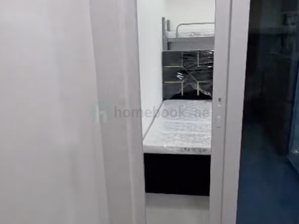 Room for Rent in Al Fahidi