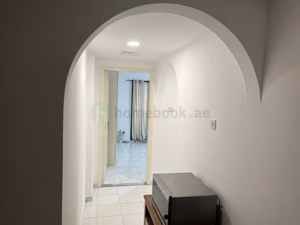 Room for Rent in Al Mankhool