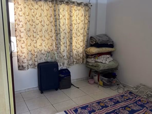 Bed Space & Partition in Al Hamriya