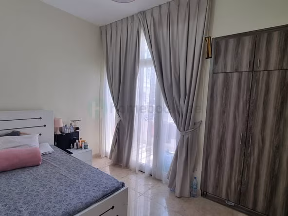 Bed Space & Partition Jumeirah Village Circle (JVC)