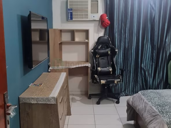 Room for Rent in Al Karama