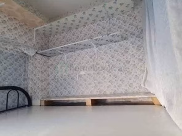 Bed Space & Partition in Al Satwa