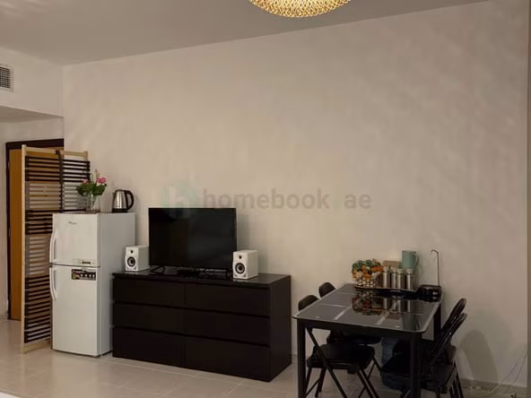Bed Space & Partition in Sharjah