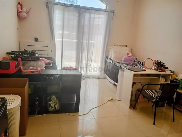 Bed Space & Partition Jumeirah Village Circle (JVC)