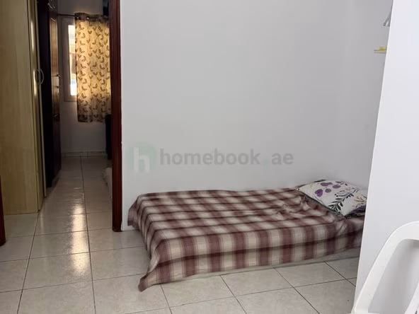 Bed Space & Partition in Al Hamriya