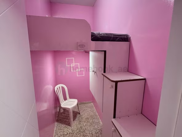 Bed Space & Partition in Al Karama