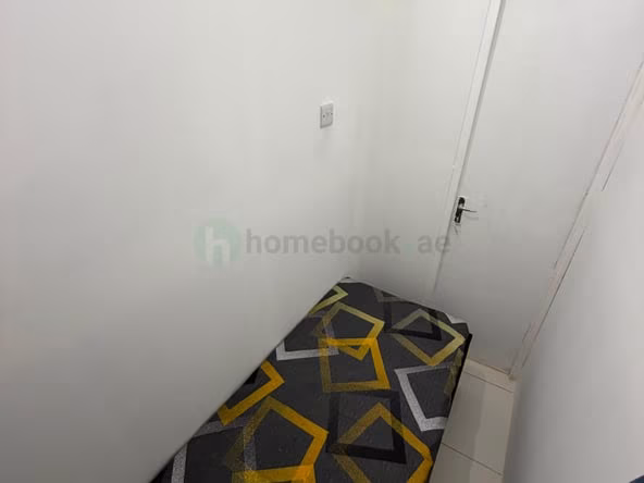 Bed Space & Partition in Al Hamriya