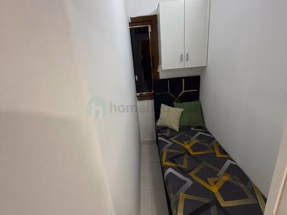 Bed Space & Partition in Al Hamriya