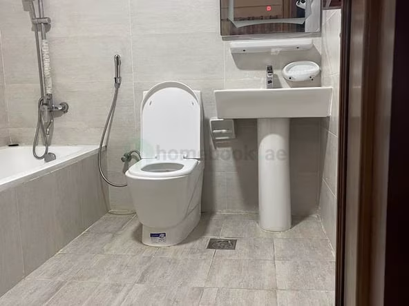 ‌Bedroom Apartment for Rent in International City Dubai