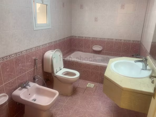 Room for Rent in Hor Al Anz