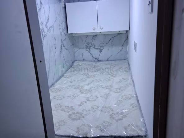 Partition in Bur Dubai