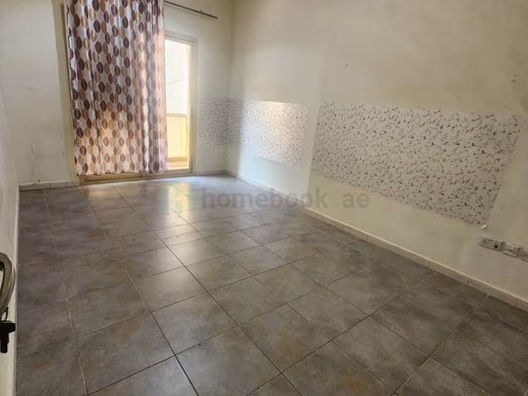 Room for Rent in Al Raffa