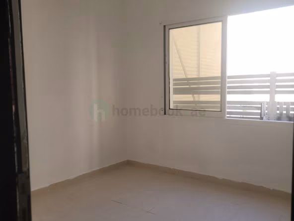 Room for Rent in Al satwa