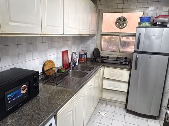 Room for Rent in Al Raffa