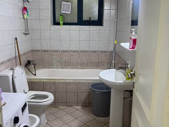Bed Space & Partition for Females in Dubai