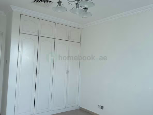 Room for Rent in Al Raffa