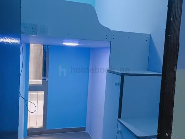 Bed Space & Partition for Females in Dubai
