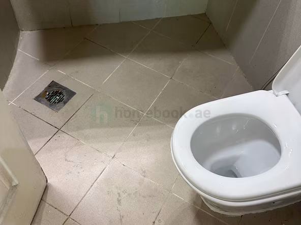Room for Rent in Al Raffa